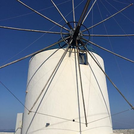 Windmill Villas Artemonas Eksteriør billede